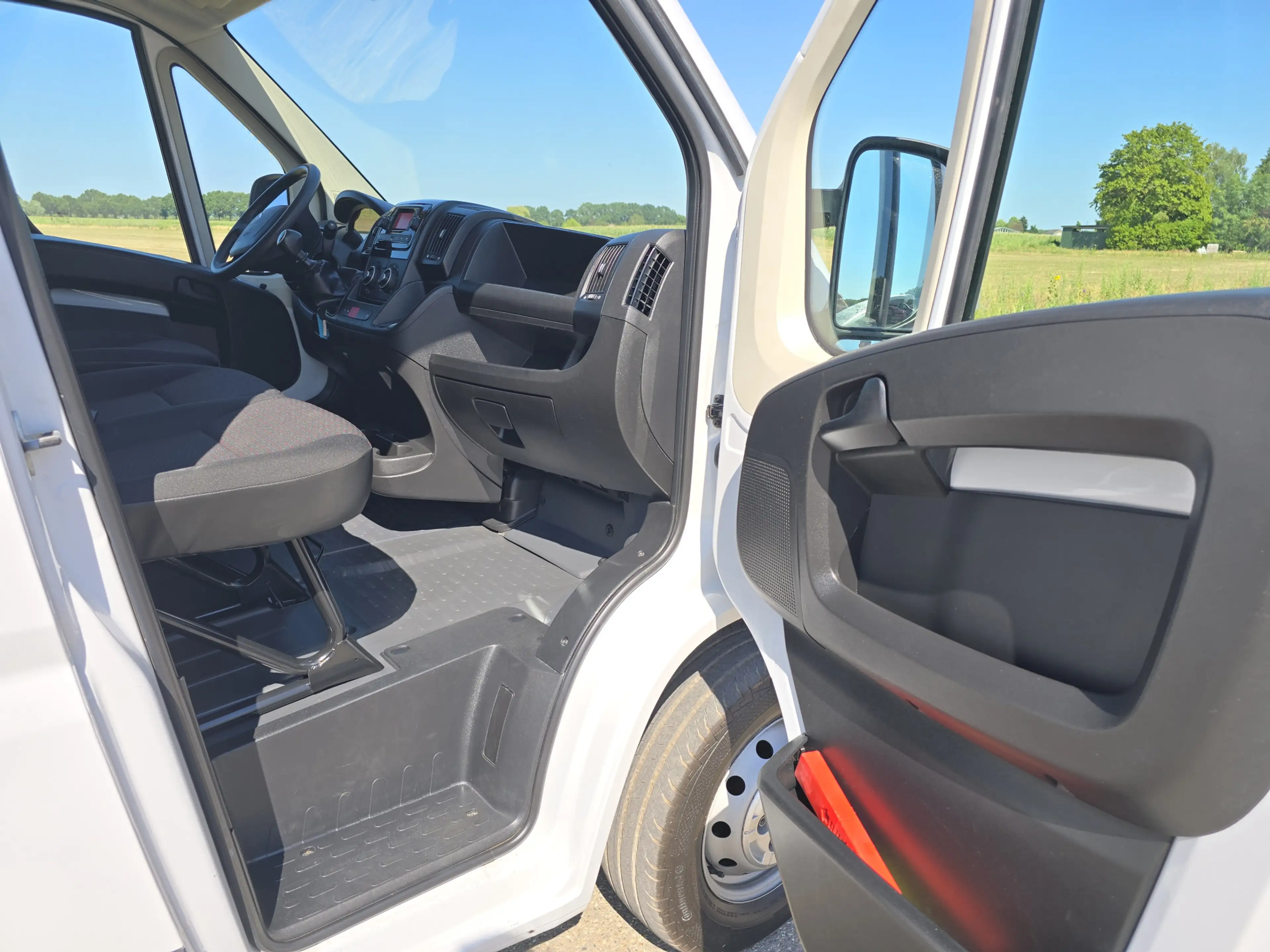 Peugeot Boxer 2.2 BlueHDi L2 H2 - 140 Pk - Euro 6 - Airco - Crui — photo 11