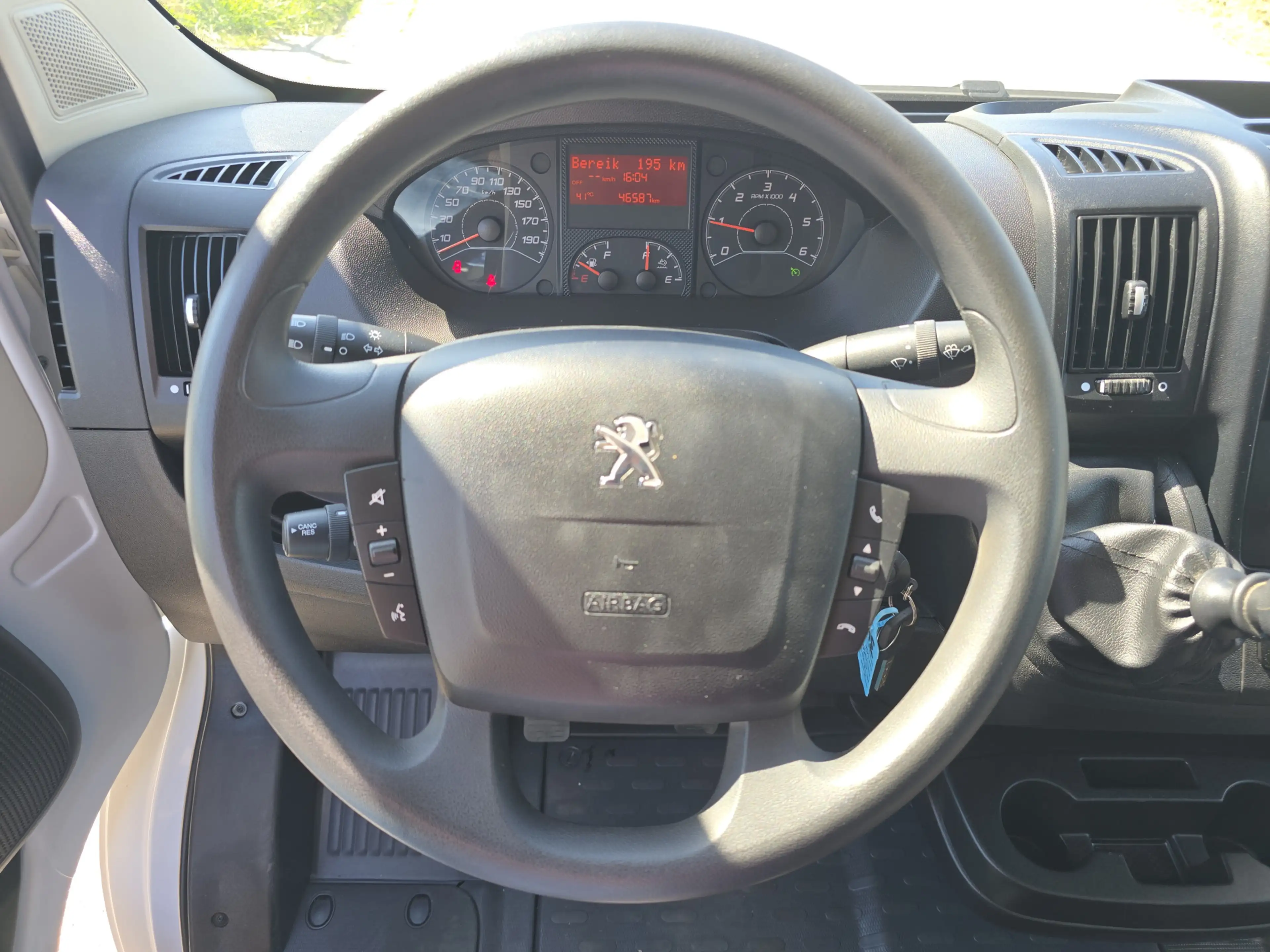 Peugeot Boxer 2.2 BlueHDi L2 H2 - 140 Pk - Euro 6 - Airco - Crui — photo 21