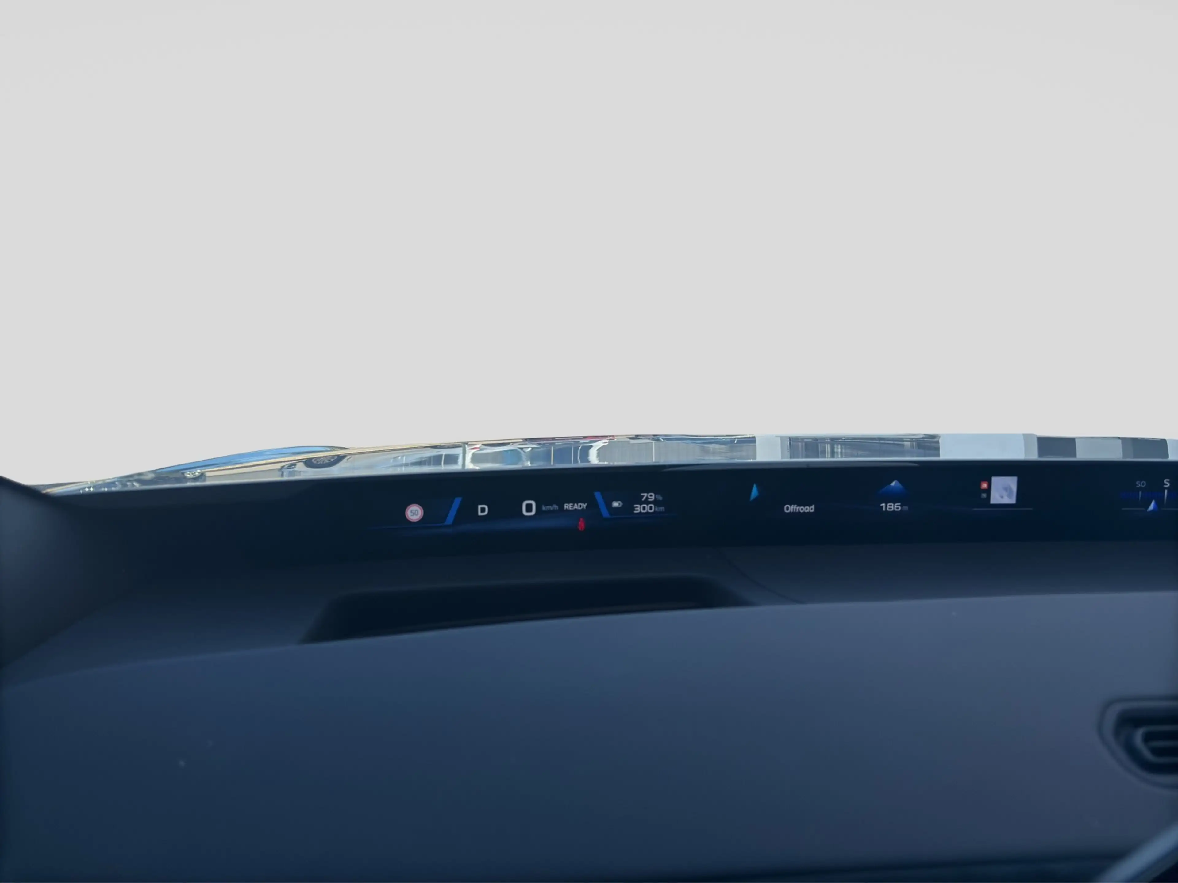 BMW iX3 40 sDrive — photo 10