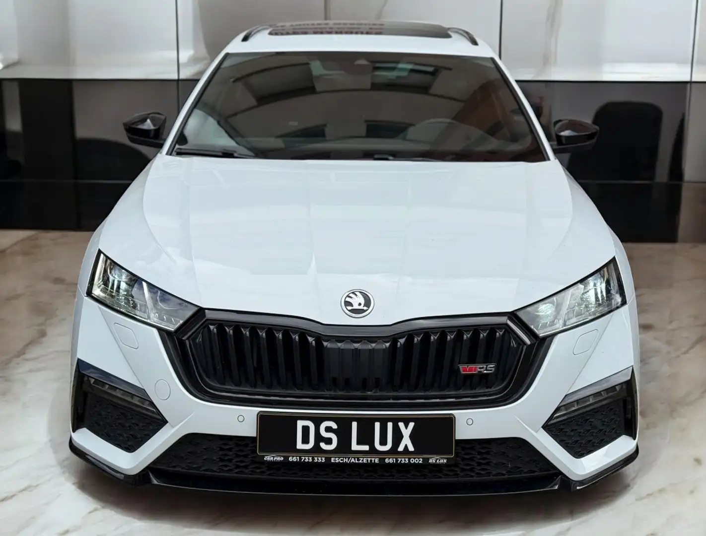 Skoda Octavia VRS iV DSG7 VIRTUAL COCPIT / LED / PANO NEW MODEL Blanc - 2