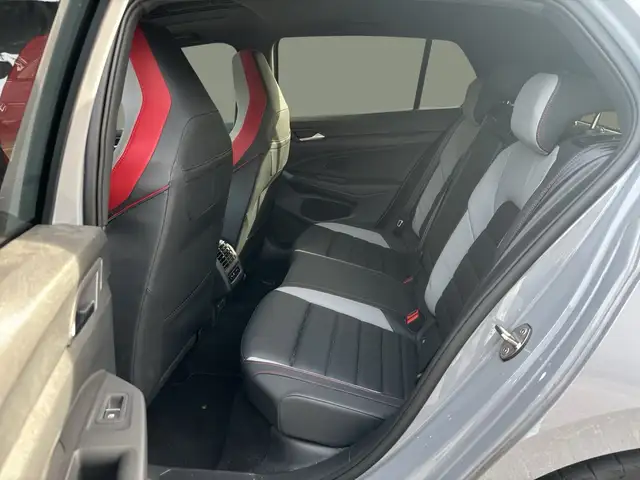 Volkswagen Golf view 15
