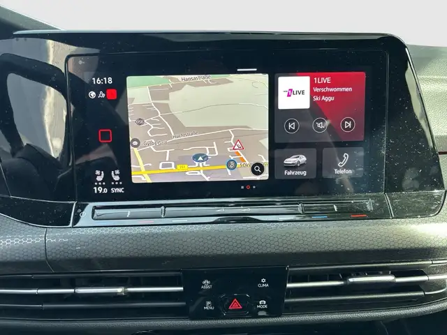 Volkswagen Golf view 12