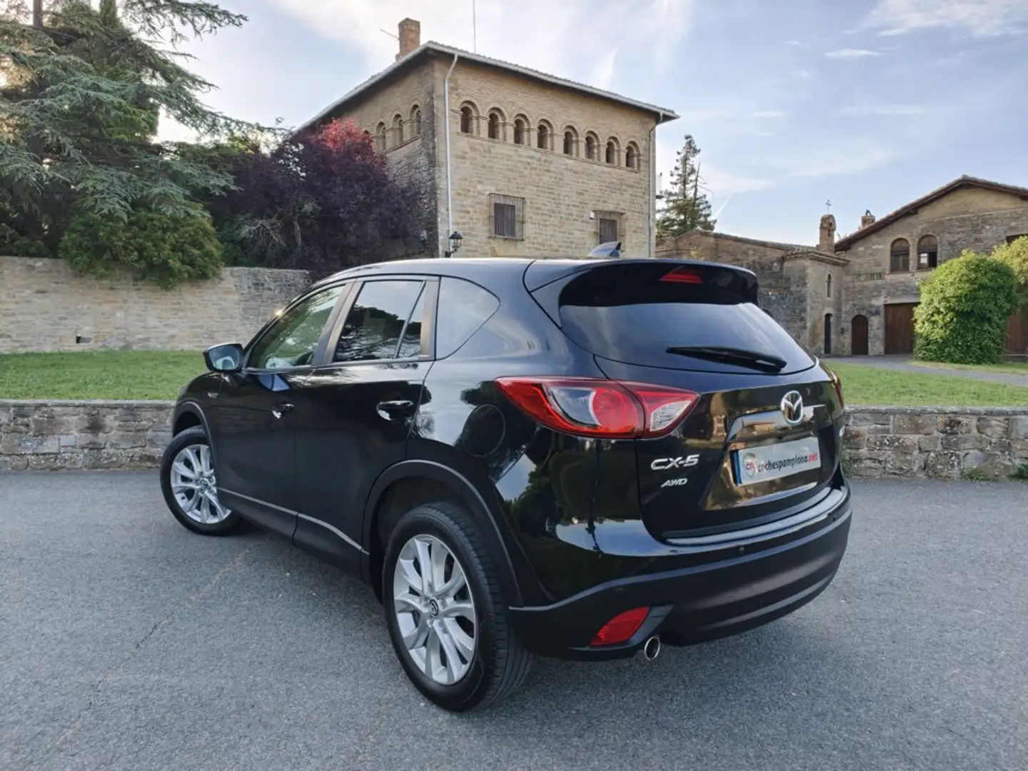 Mazda CX-5 2.2DE Luxury Tap.bitono 4WD 175Aut. Negro - 2