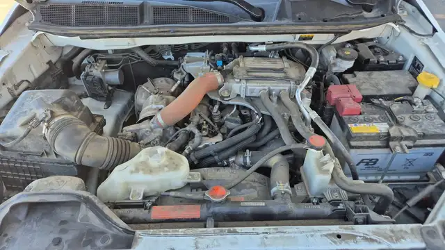 Isuzu D-Max view 15