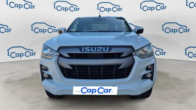Isuzu D-Max view 5