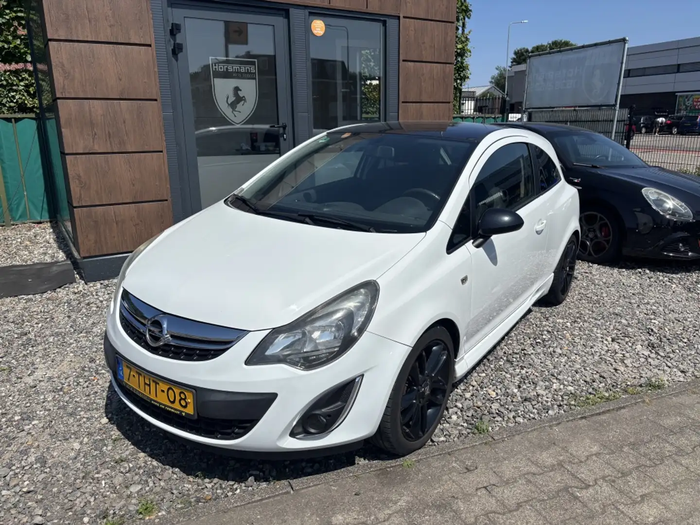 Opel Corsa 1.4-16V Color Edit. Blanc - 1
