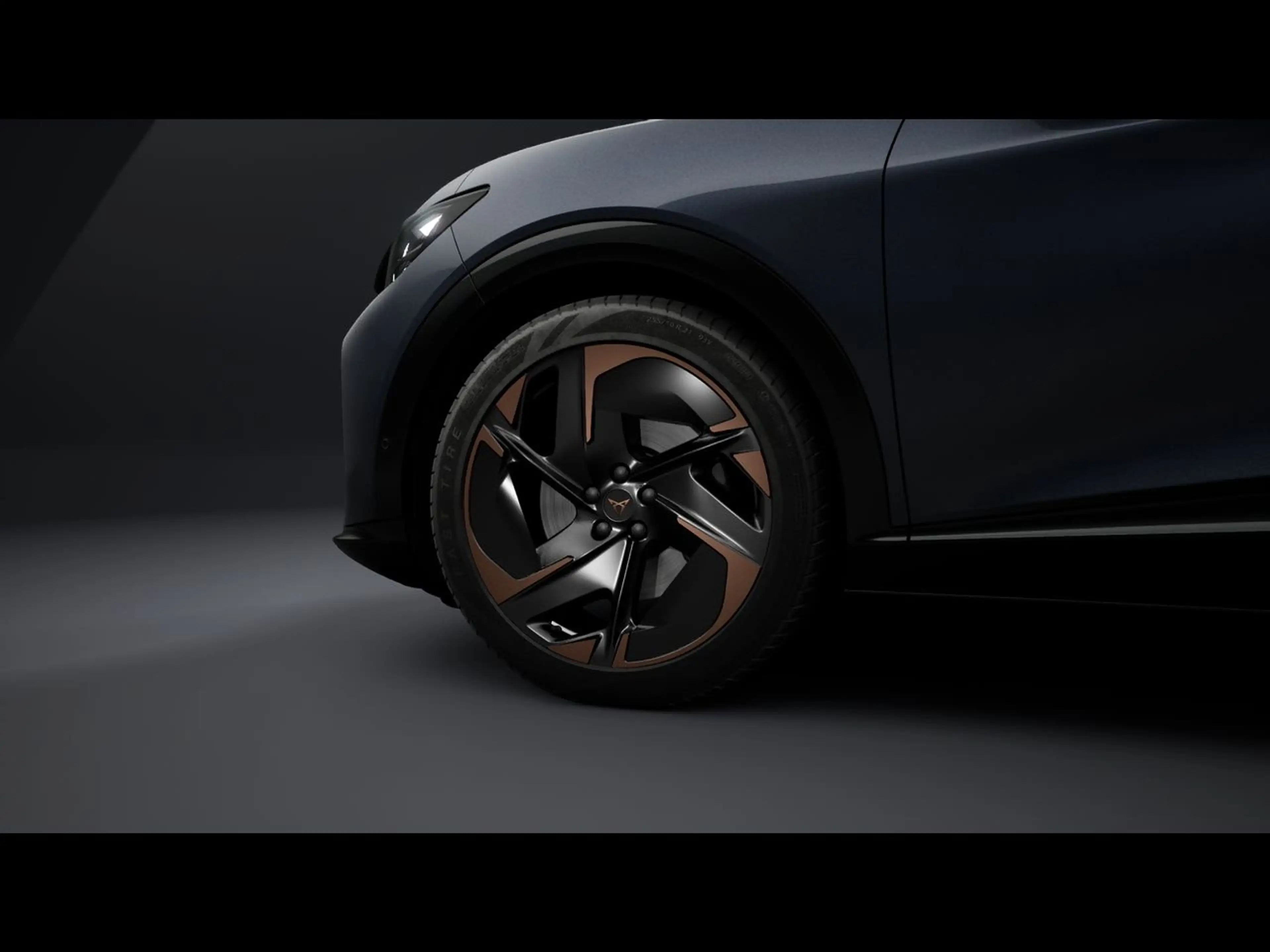 CUPRA Tavascan 210 kW 77 kWh Endurance | Adrenalin Pack — photo 6