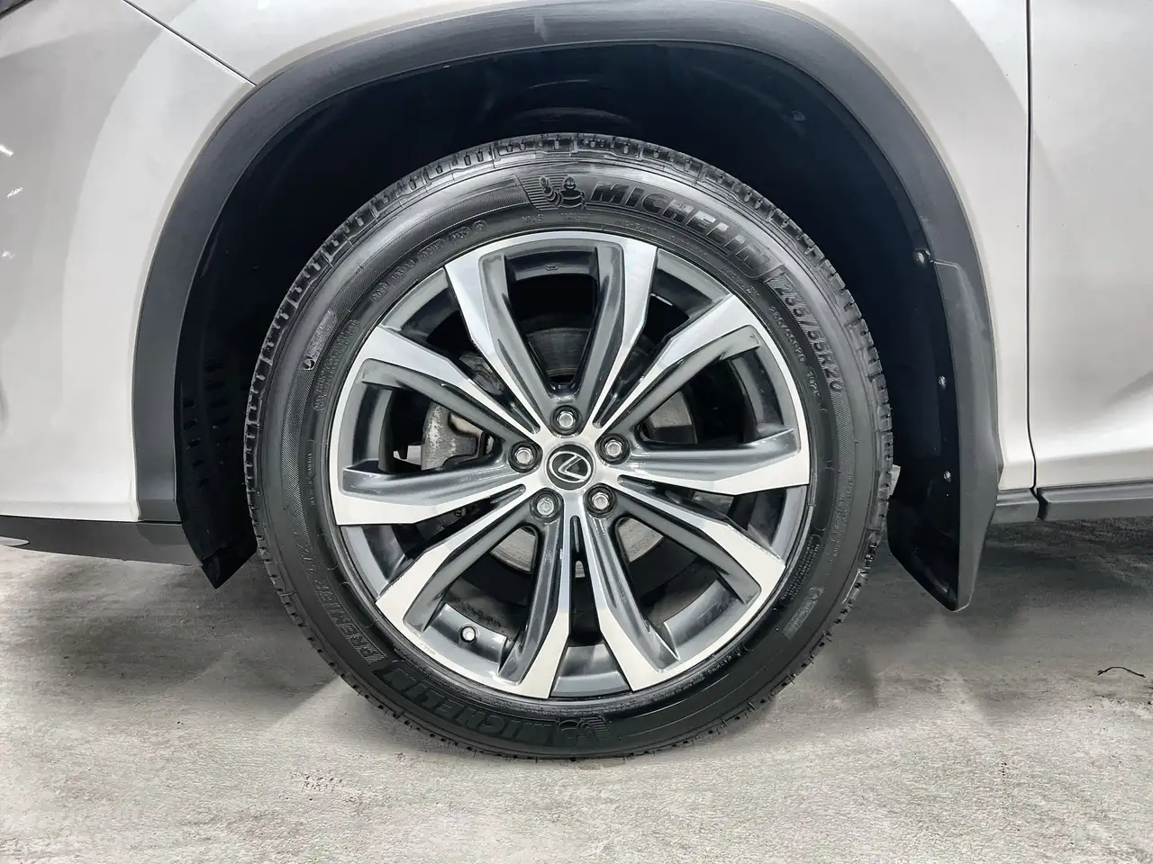 Lexus RX снимка Lexus RX