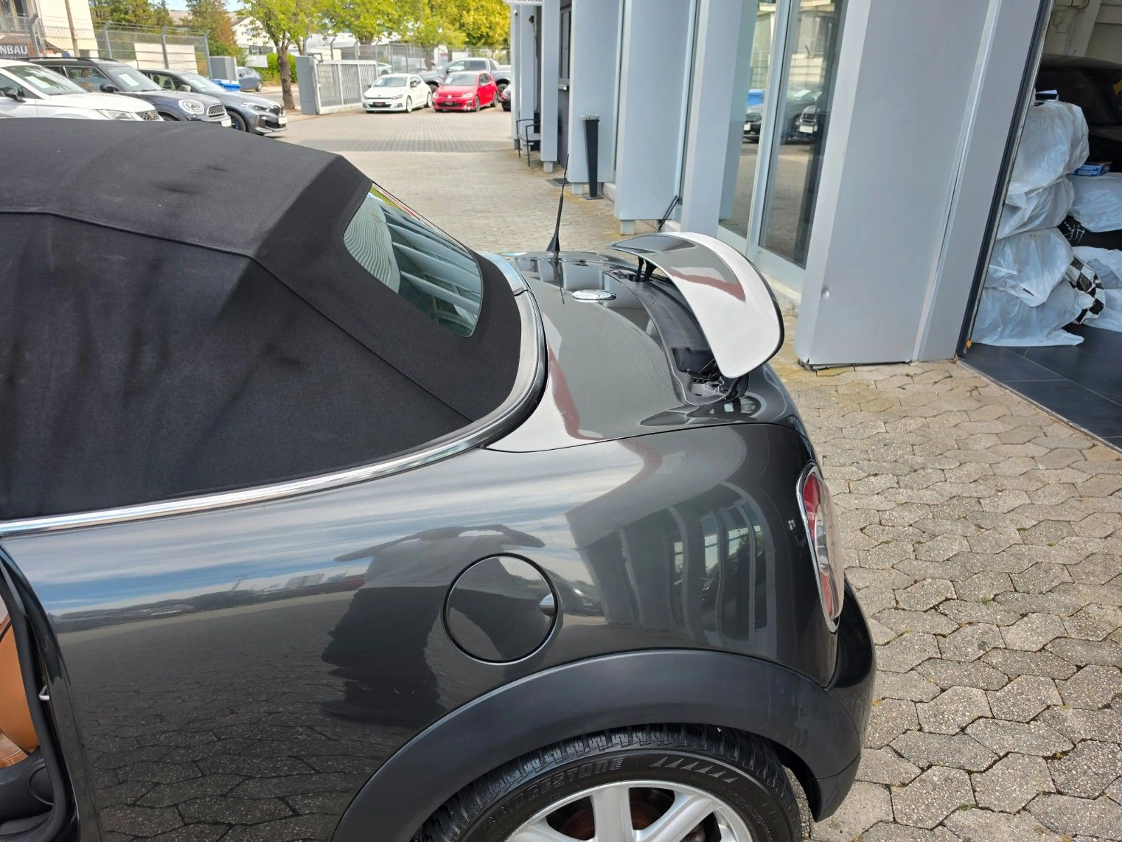 MINI Cooper SD Cabrio Roadster *Leder*Tüv bis 05/28 — photo 13