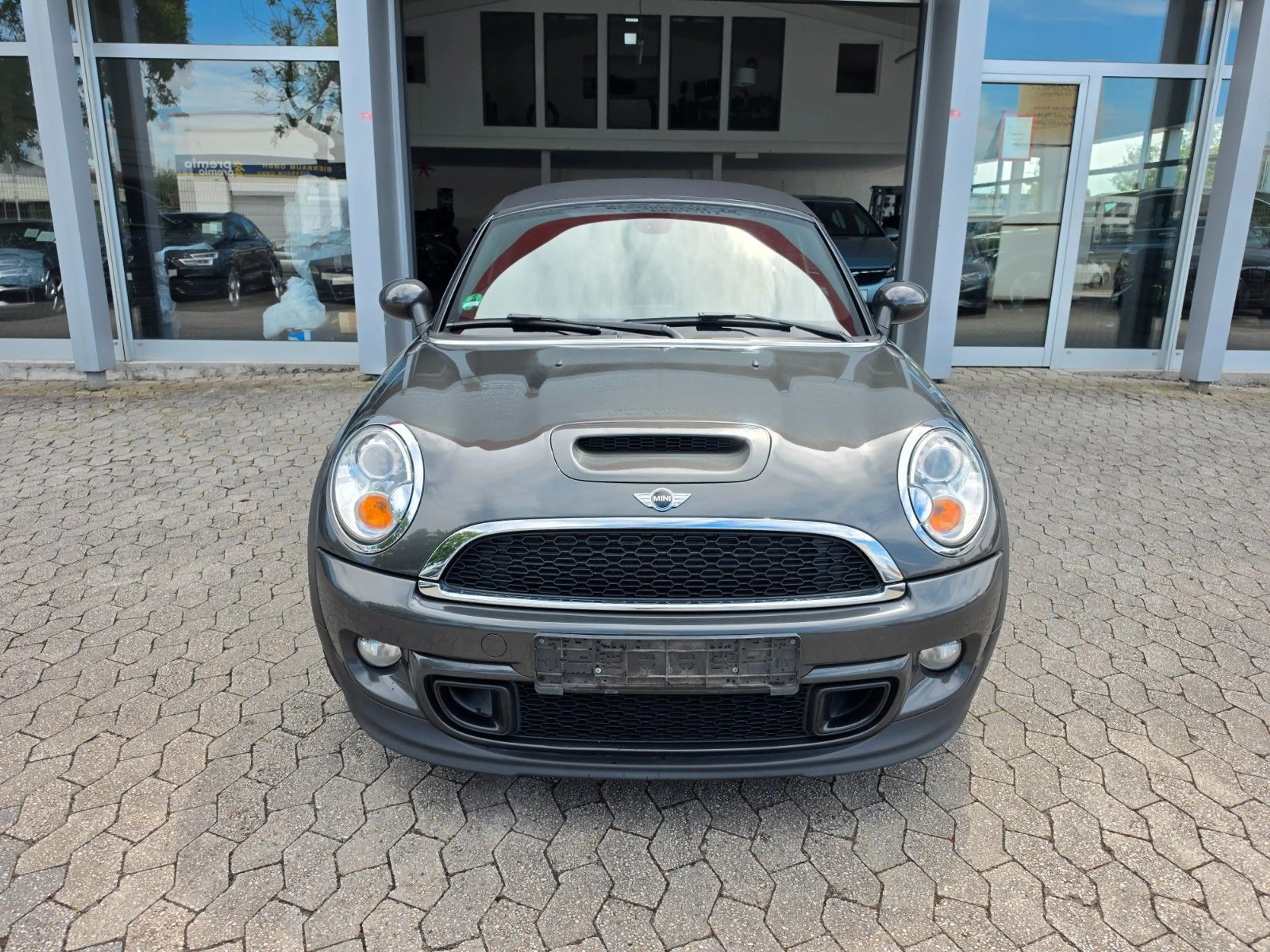 MINI Cooper SD Cabrio Roadster *Leder*Tüv bis 05/28 — photo 2
