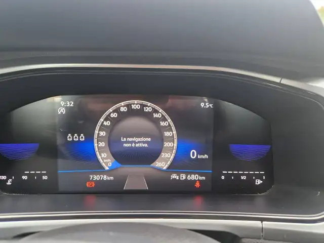 Volkswagen T-Roc view 16