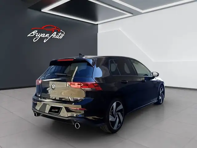 Volkswagen Golf view 5