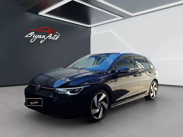Volkswagen Golf view 6