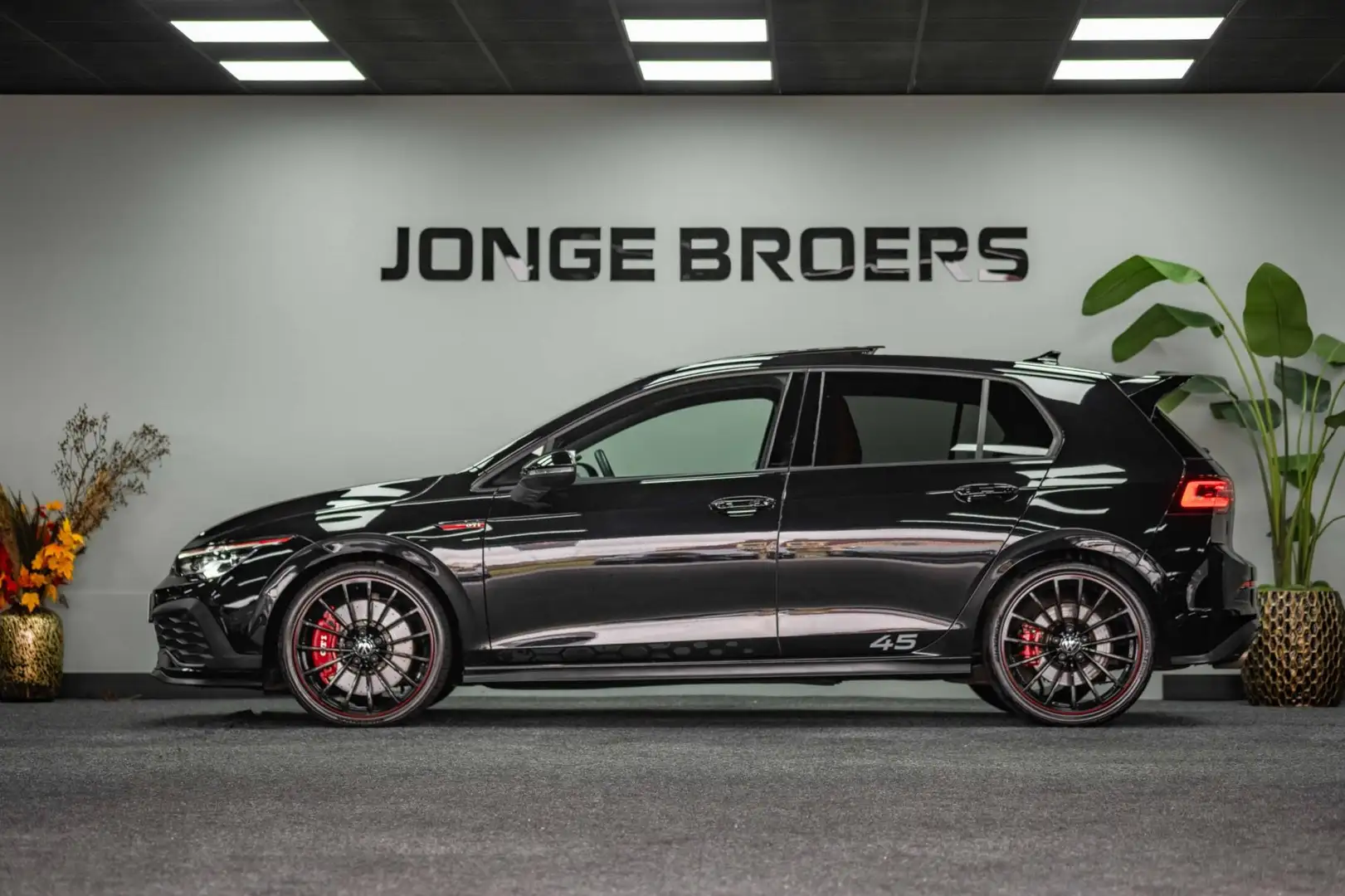 Volkswagen Golf GTI 2.0 TSI Clubsport 45 Jahre |Pano|Nurburgring|HUD Zwart - 2