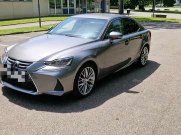 Executive Line