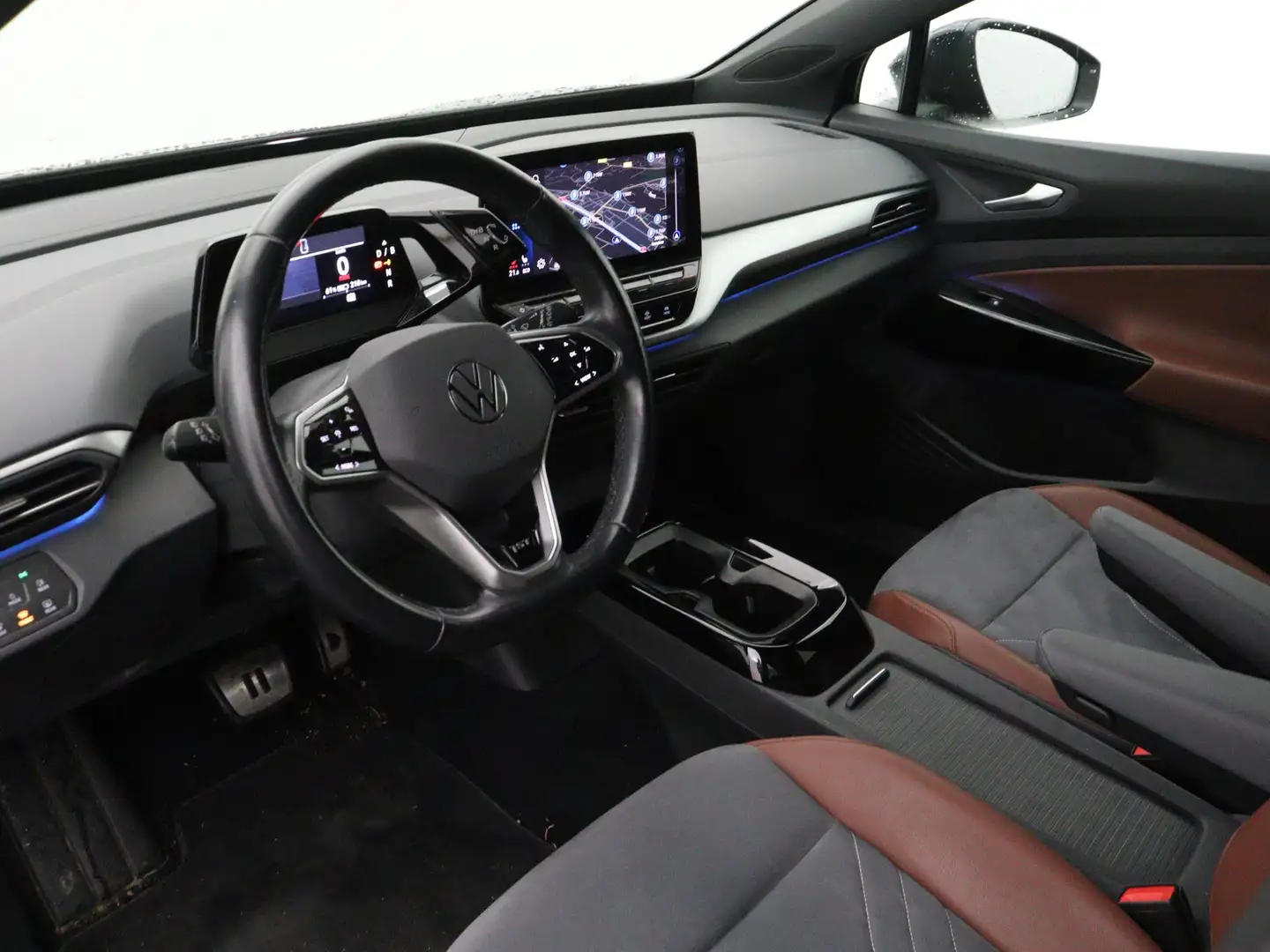 Volkswagen ID.4 First 77 kWh | Trekhaak | Camera | Stoelverwarming Gris - 2