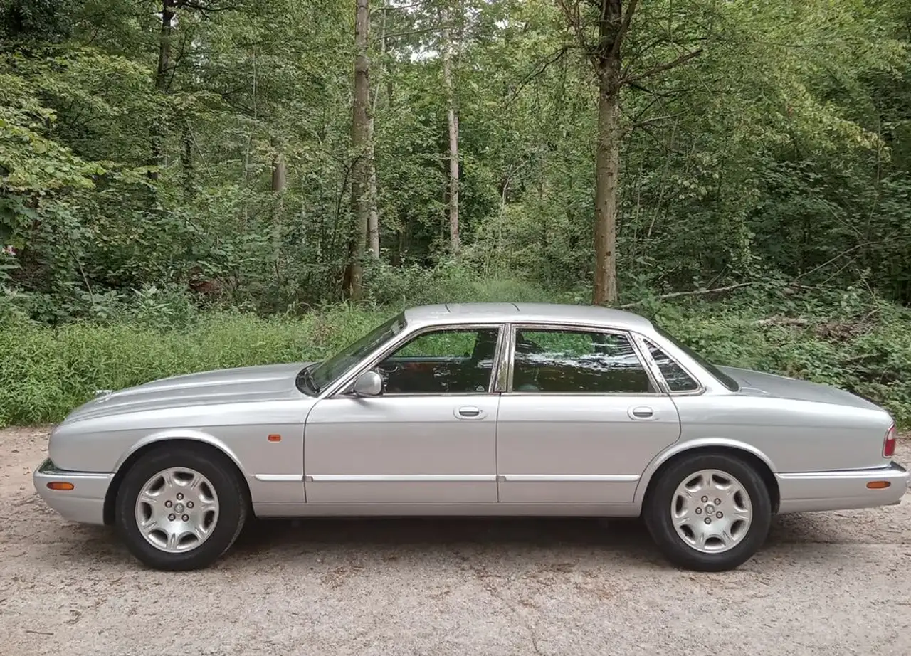 Jaguar XJ8 Sovereign, foto 8