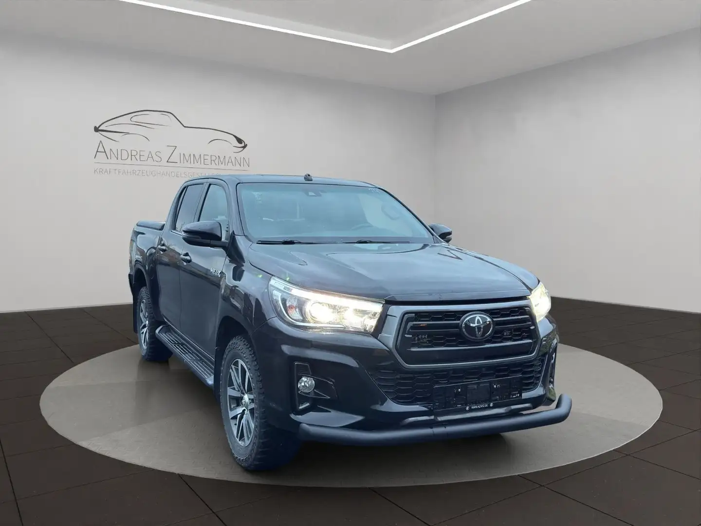 Toyota Hilux 2.4 D4D Double Cab Executive 4x4 Noir - 2