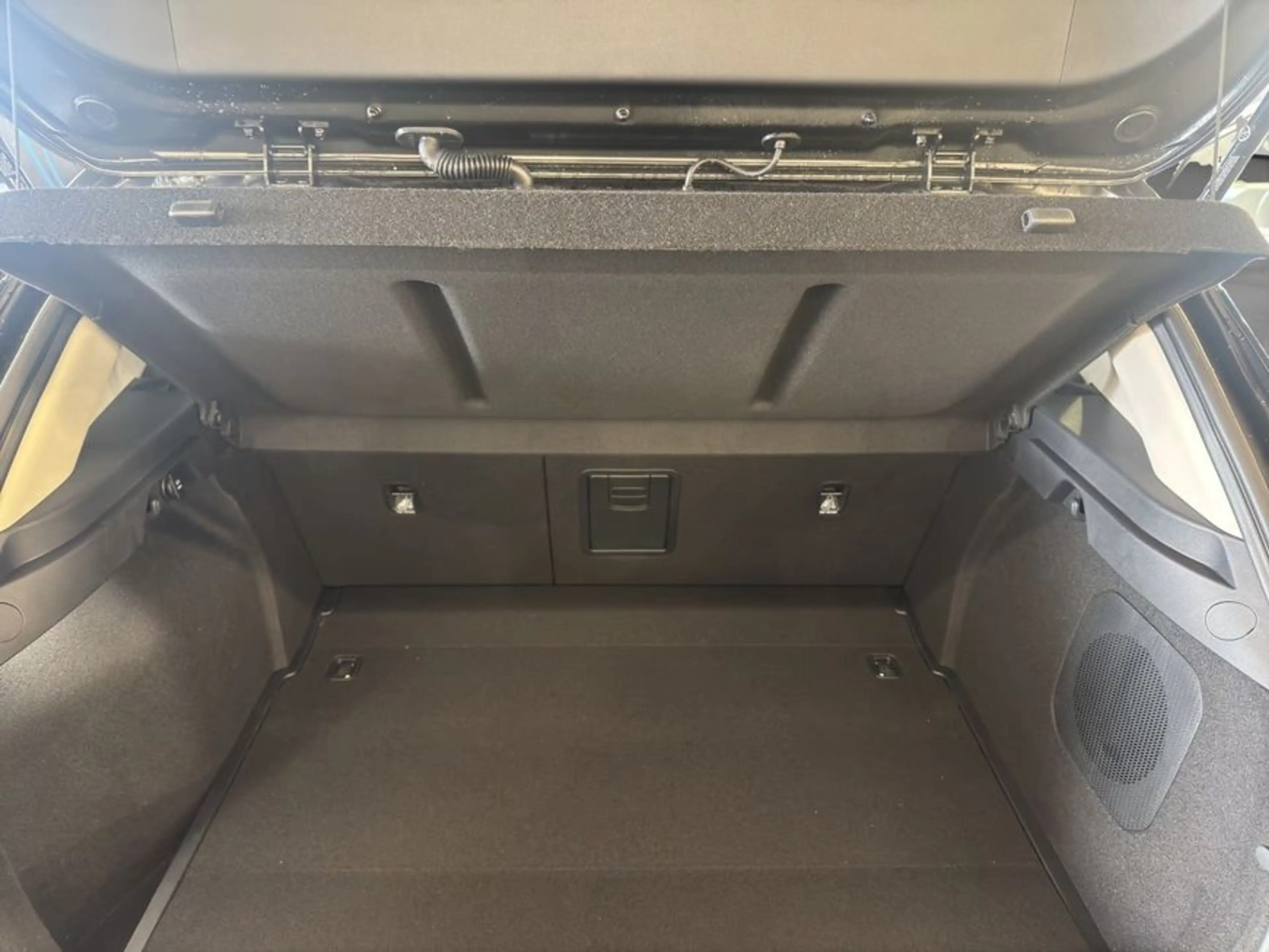 Kia K4 1.6 T-GDI DCT7 150 OPF Spirit — photo 5