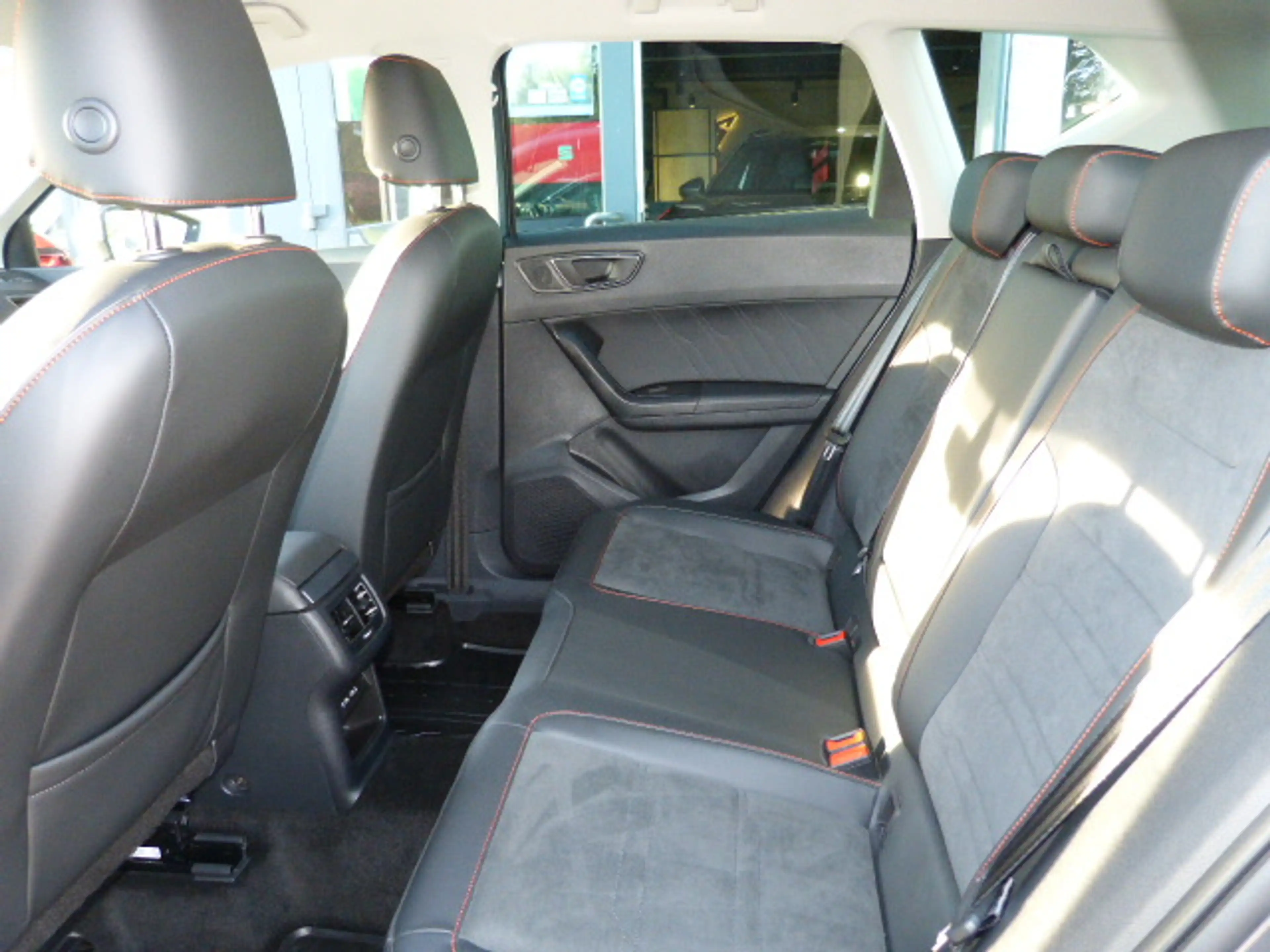 SEAT Ateca FR — photo 11