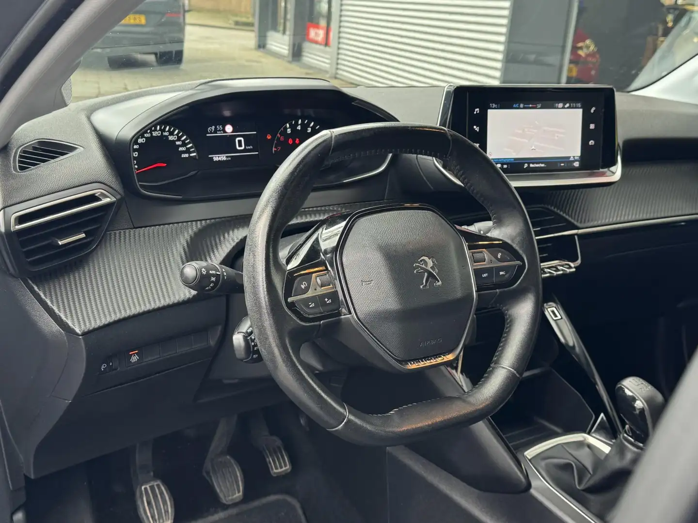 Peugeot 208 1.2 PureTech OutLaw Edition- Navigatie / Apple Car Gris - 2