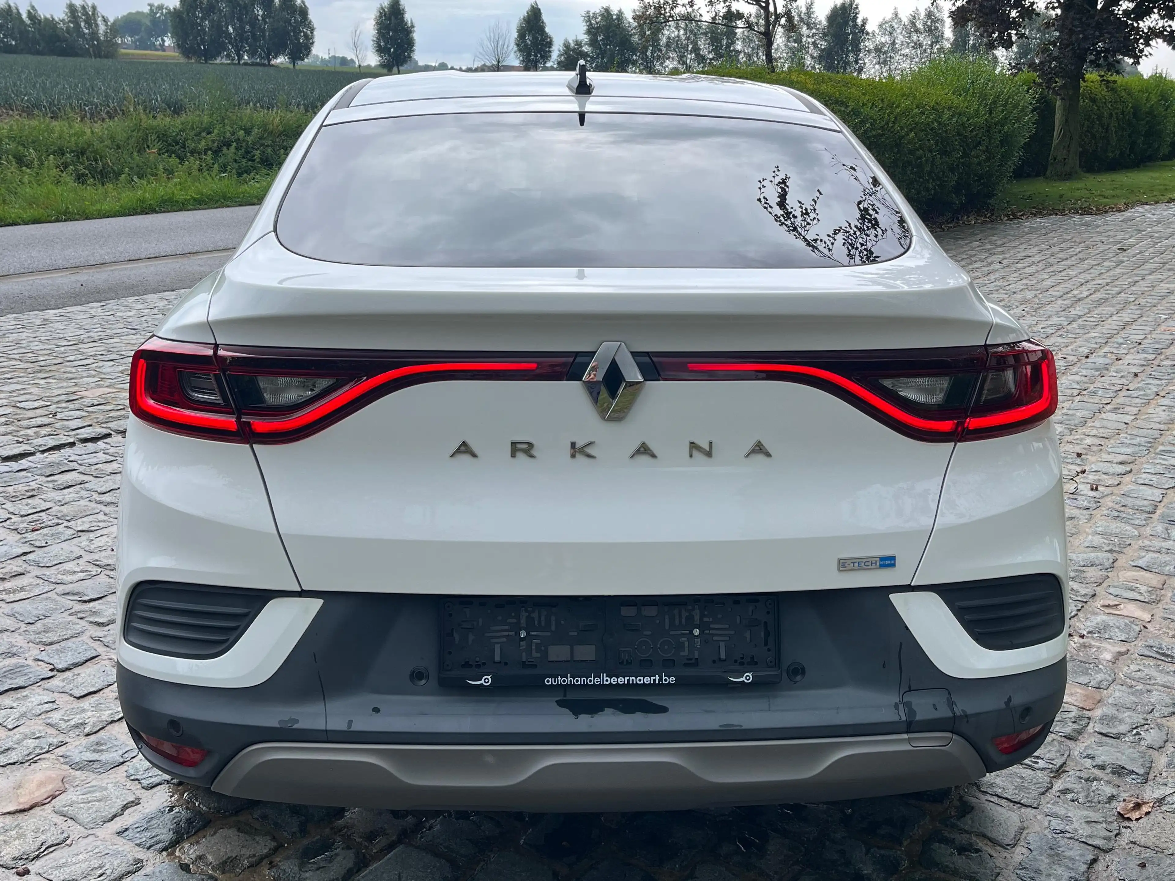 Renault Arkana E-TECH 1.6i/1eignr/77400km/Carplay/Cruise/Camera/Led/Clima... — photo 6