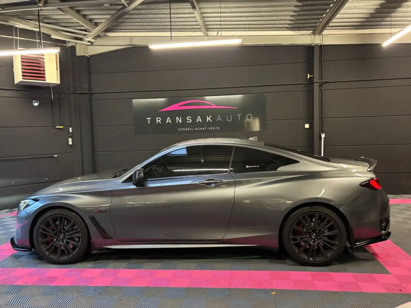Infiniti Q60 S V6 3.0t BVA AWD Sport Tech Gris - 2