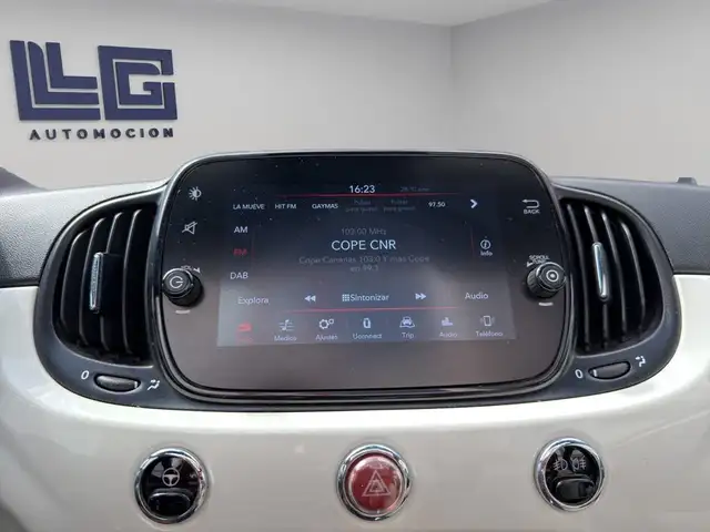 Fiat 500C view 11