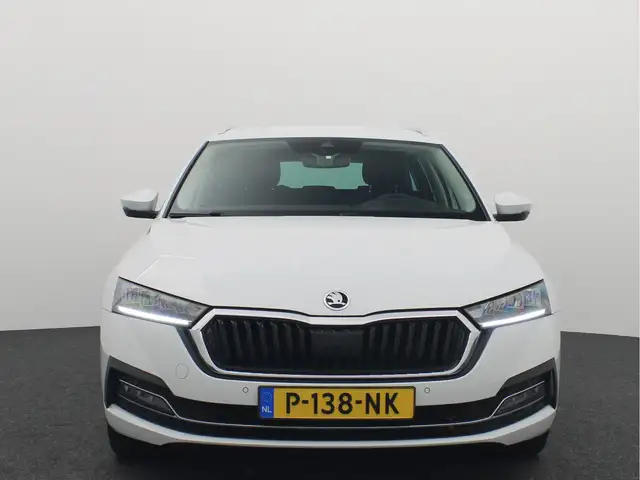 Skoda Octavia view 22