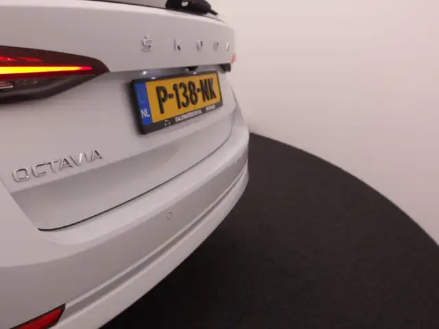 Skoda Octavia view 24