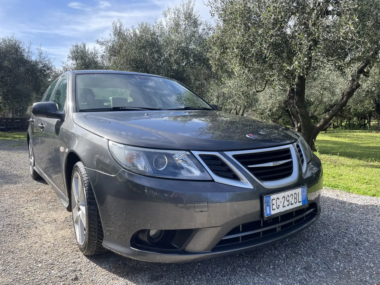 Saab 9-3 9-3 1.9 ttid 160cv vector Gris - 1