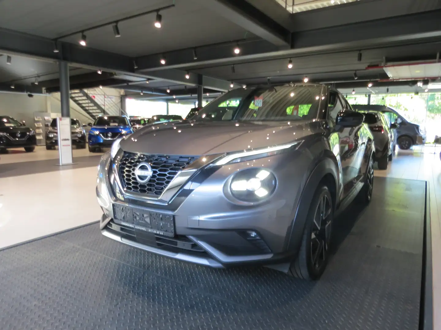 Nissan Juke Juke 1.0 DIG-T DCT N-Design - 1