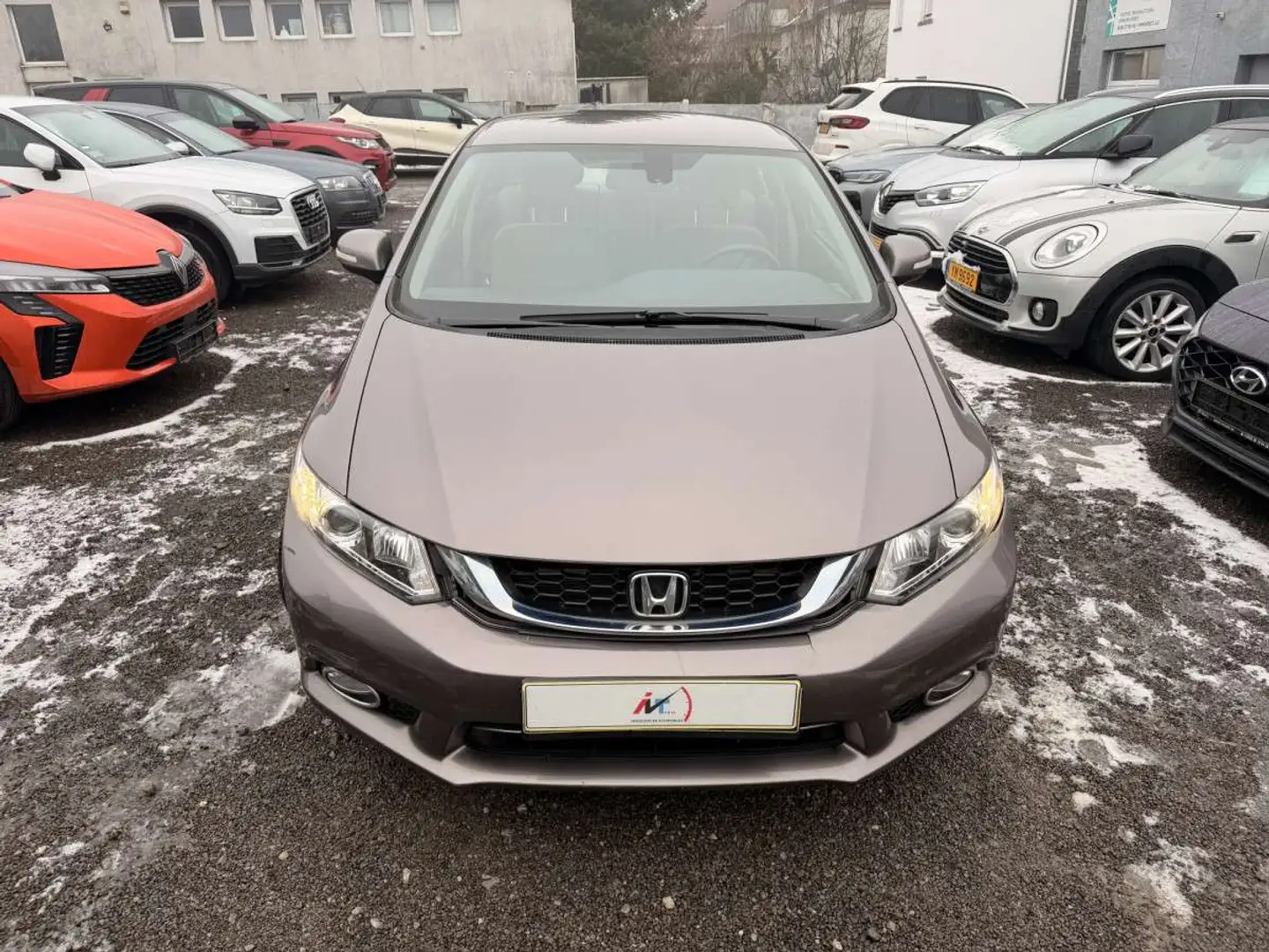 Honda Civic 1.8 140 VTEC Sedan Beige - 2