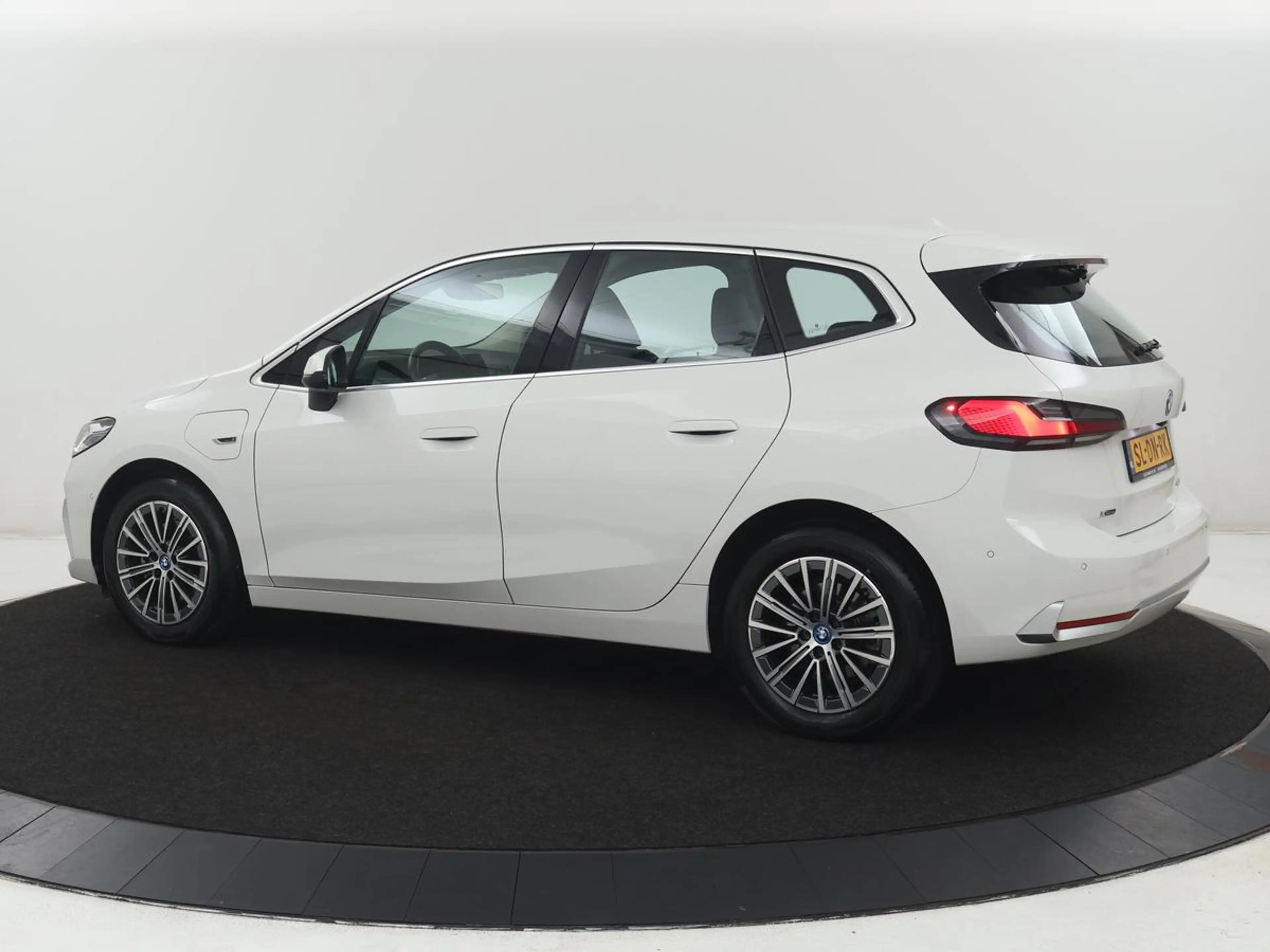 BMW 225 2-Serie e xDrive Luxury Line | SOH 91,6% | Leder | — photo 2