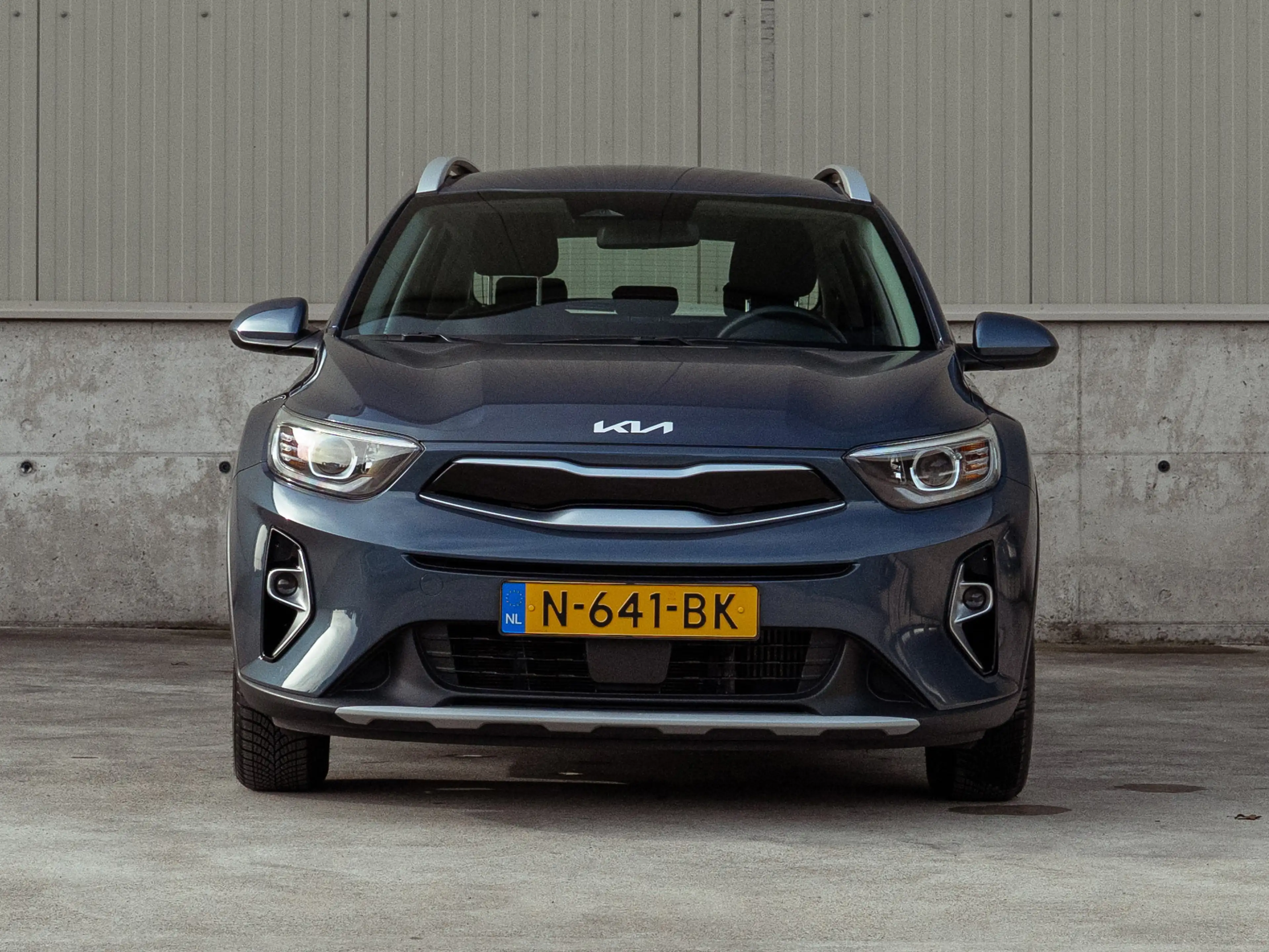 Kia Stonic 1.0 T-GDi MHEV DynamicLine 101 pk (2021) | Camera — photo 5