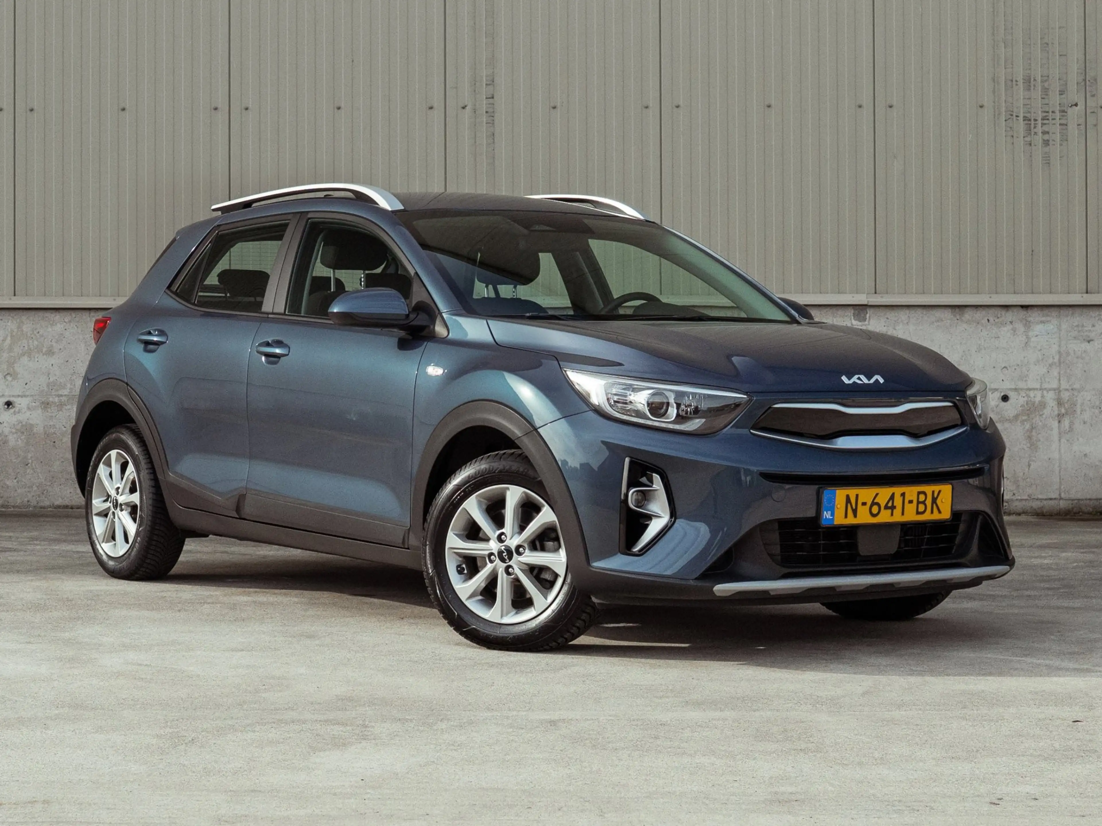 Kia Stonic 1.0 T-GDi MHEV DynamicLine 101 pk (2021) | Camera