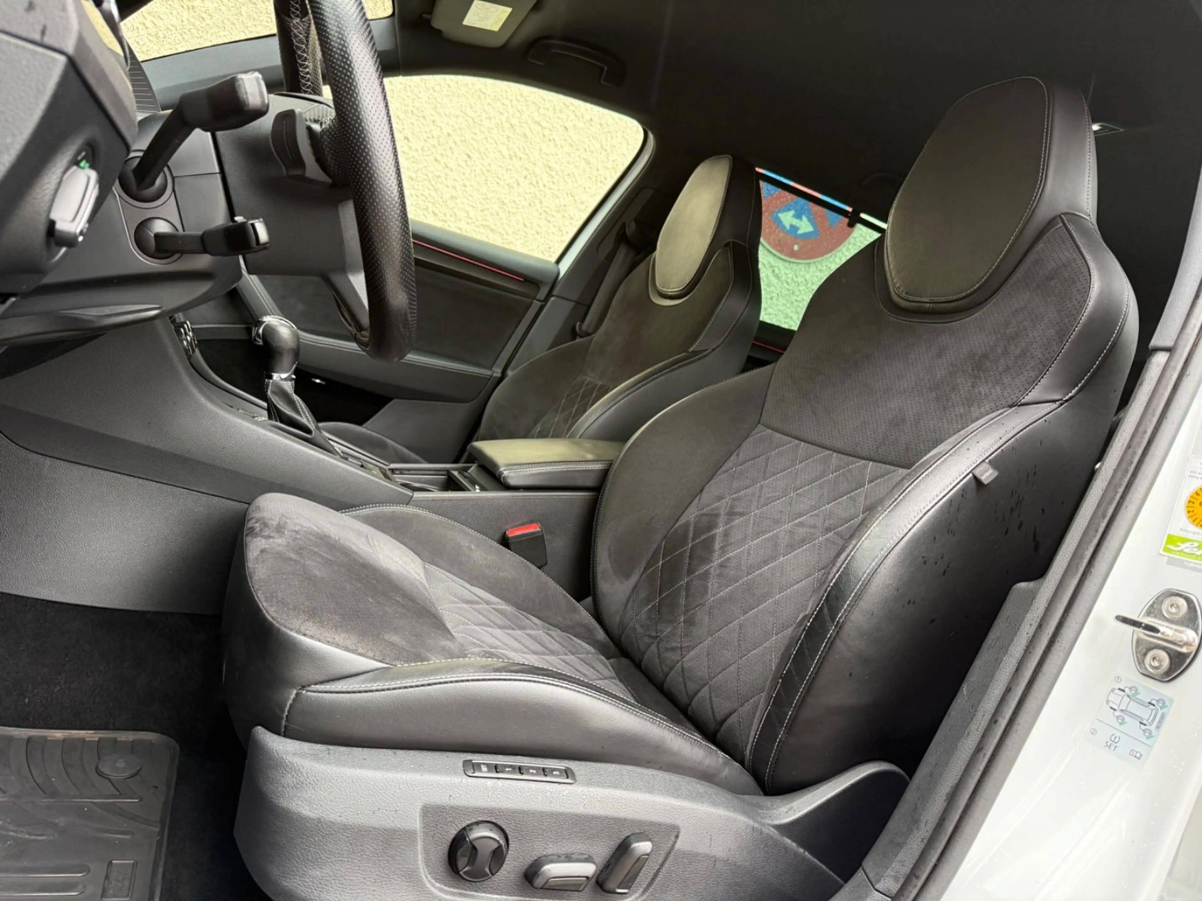 Skoda Superb Combi SPORTLINE DSG iV*Virtual*160KW — photo 12