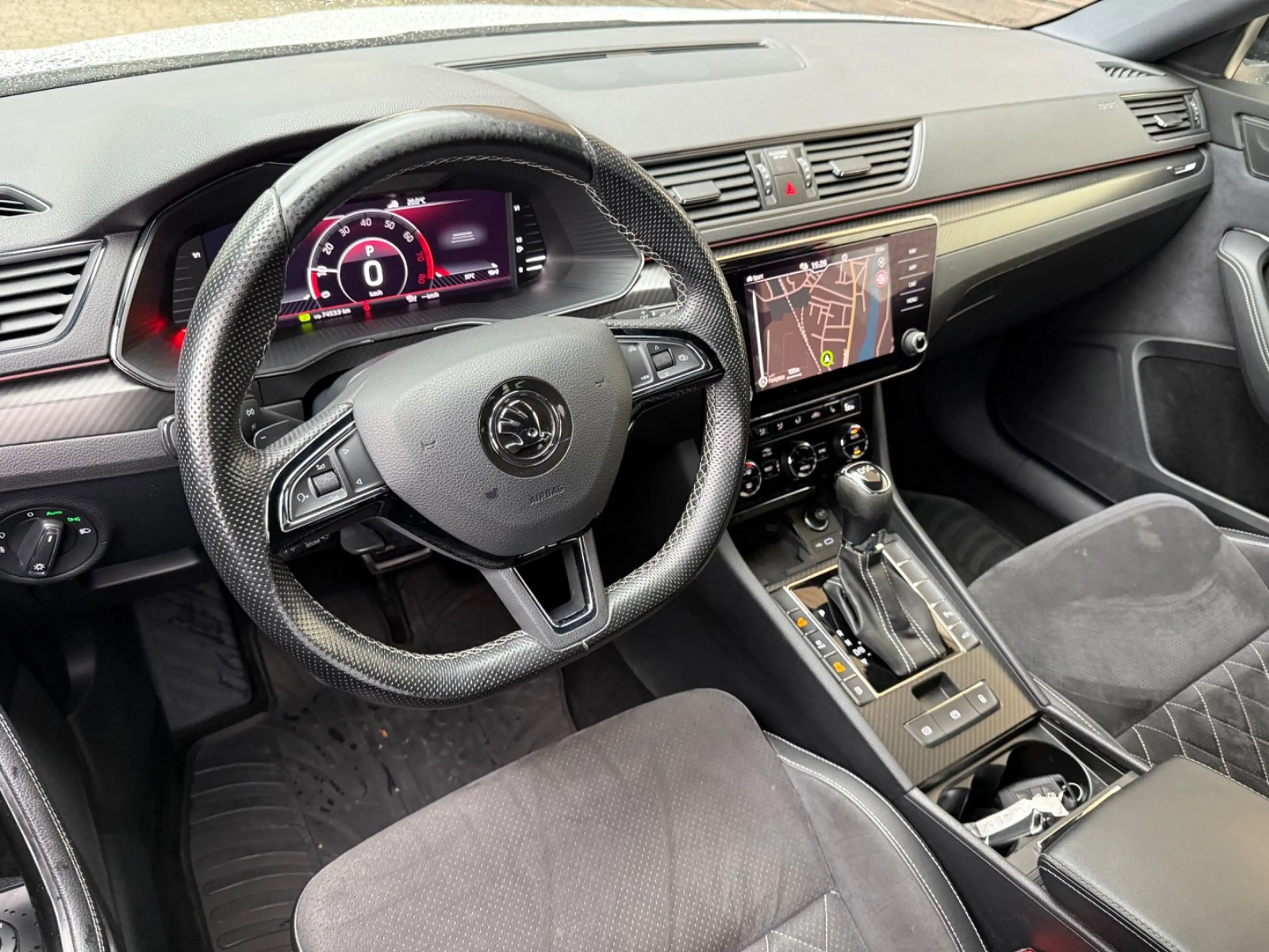 Skoda Superb Combi SPORTLINE DSG iV*Virtual*160KW — photo 10