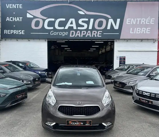 Kia Venga 1.4i 90CV - ETAT NEUF - TOIT PANO - Garantie