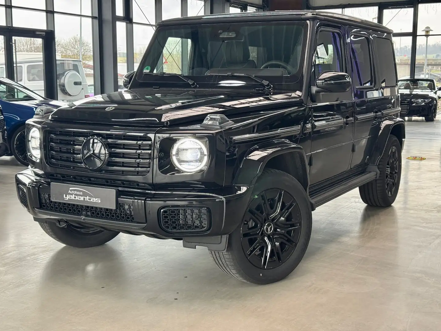 Mercedes-Benz G 450 d AMG SUPERIOR Night 360°-K SHD Distronic+ ZHZ KEY Černá - 1