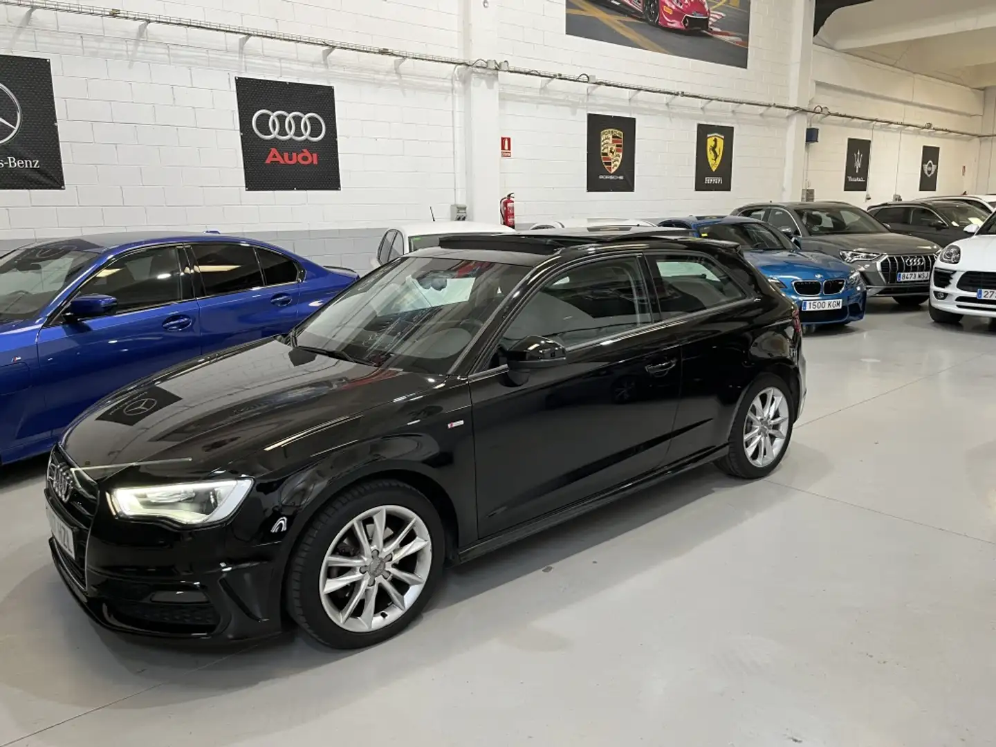 Audi A3 1.4 TFSI Ambiente 125 Negro - 2