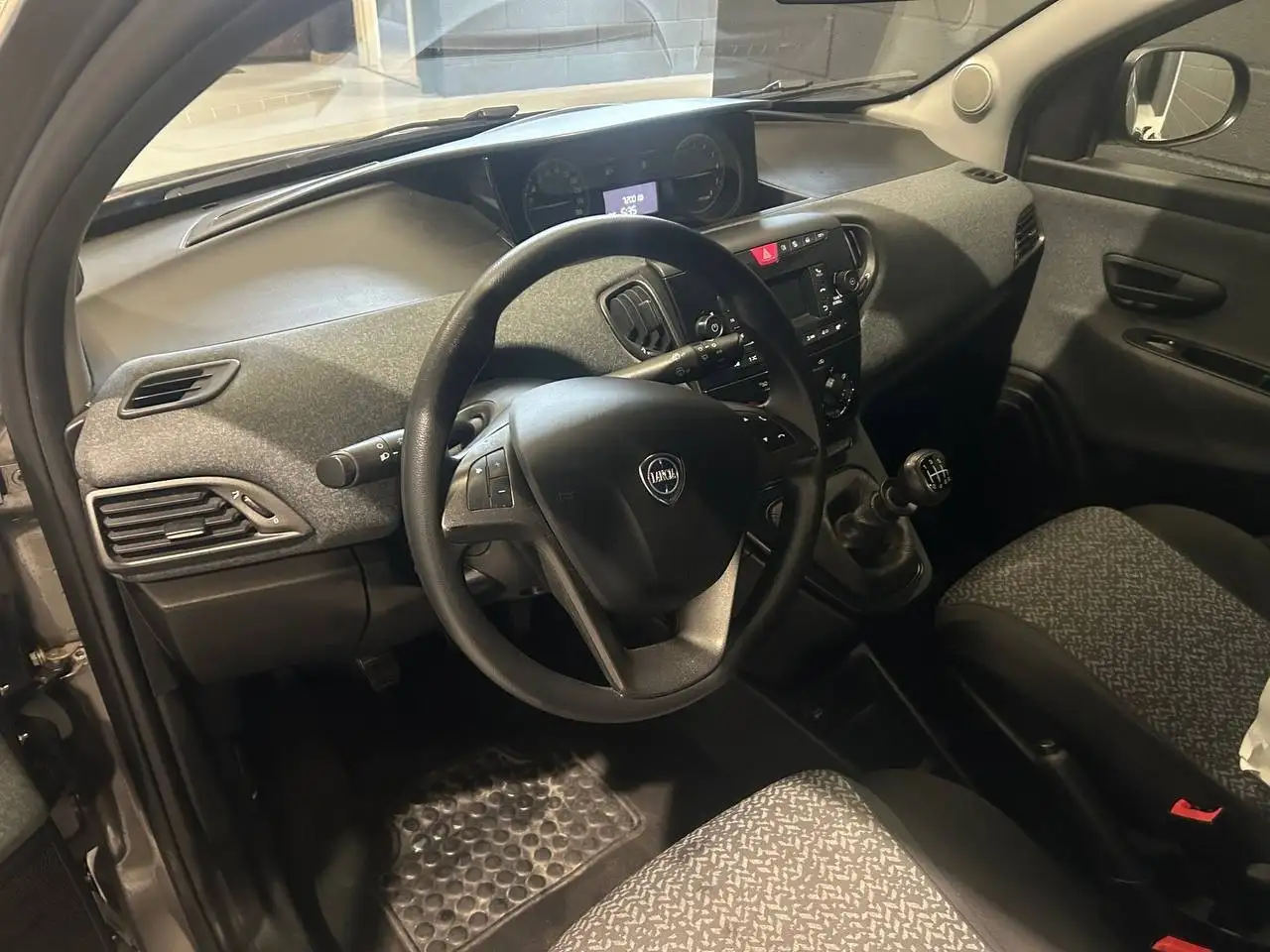 Lancia Ypsilon 2022