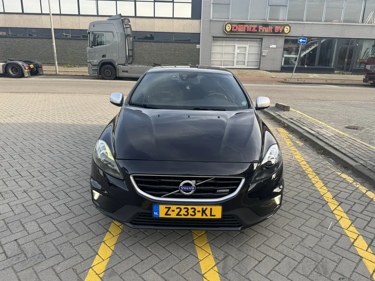 Volvo V40