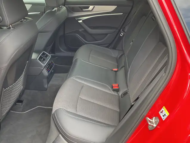 Audi A6 view 15