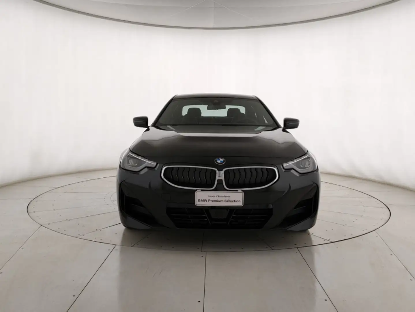 BMW 220 220i Coupe MSport auto Zwart - 2