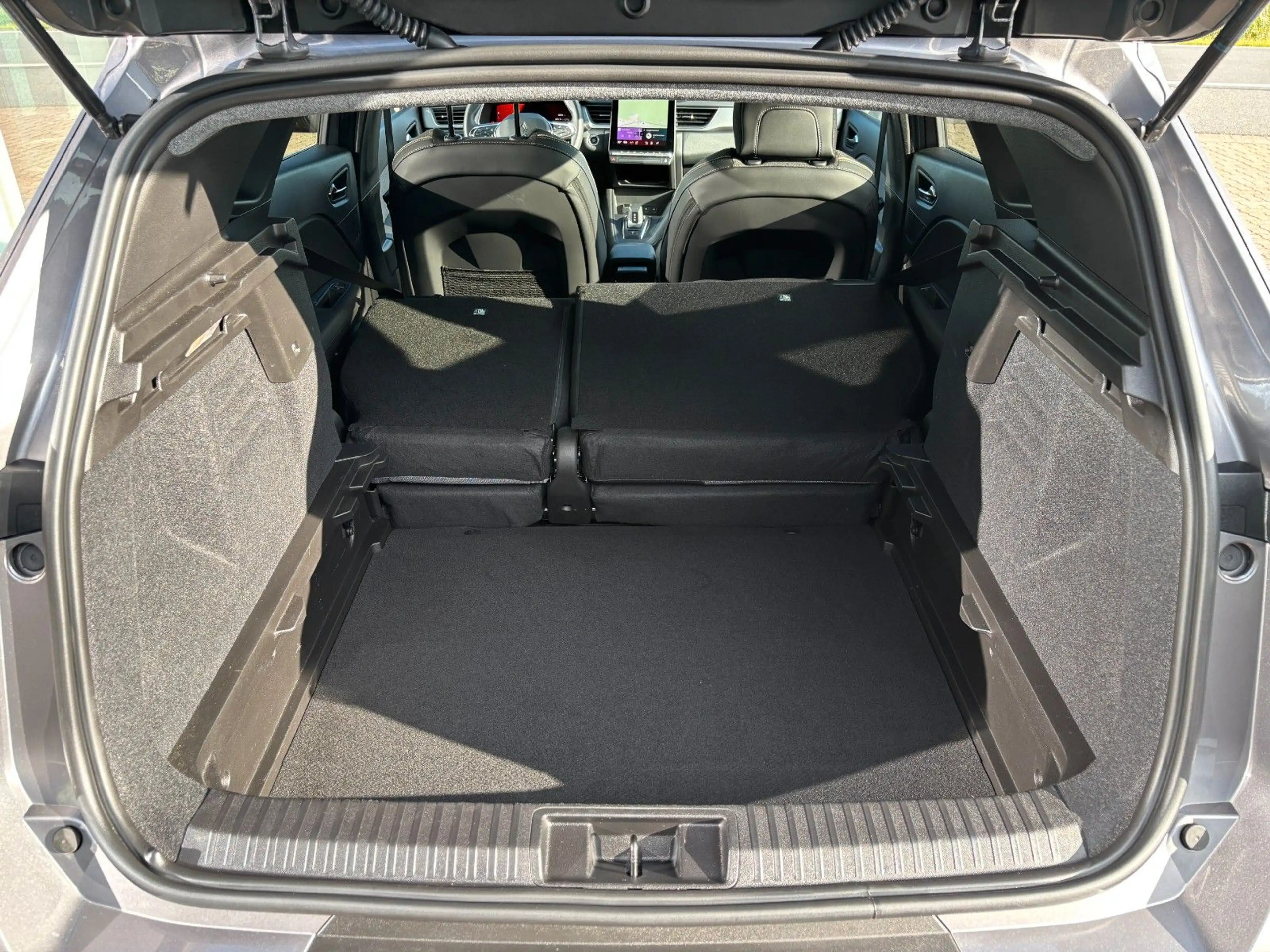 Renault Symbioz Techno Mild Hybrid 140 EDC — photo 6