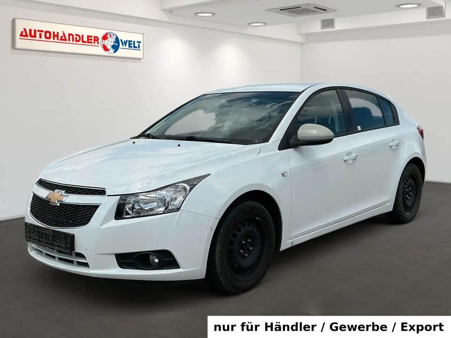Chevrolet Cruze Hatchback 1.8 LT Wit - 1