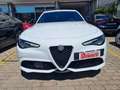 Alfa Romeo Giulia 2.0 Turbo 280 CV AT8 AWD Q4 Veloce Bianco - thumbnail 2