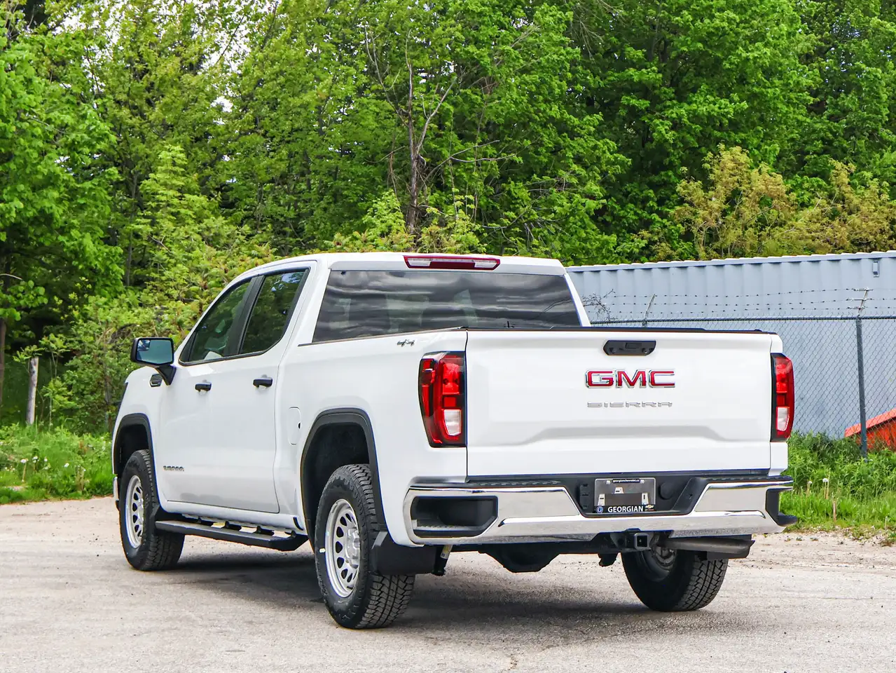 GMC Sierra 1500 снимка GMC Sierra 1500