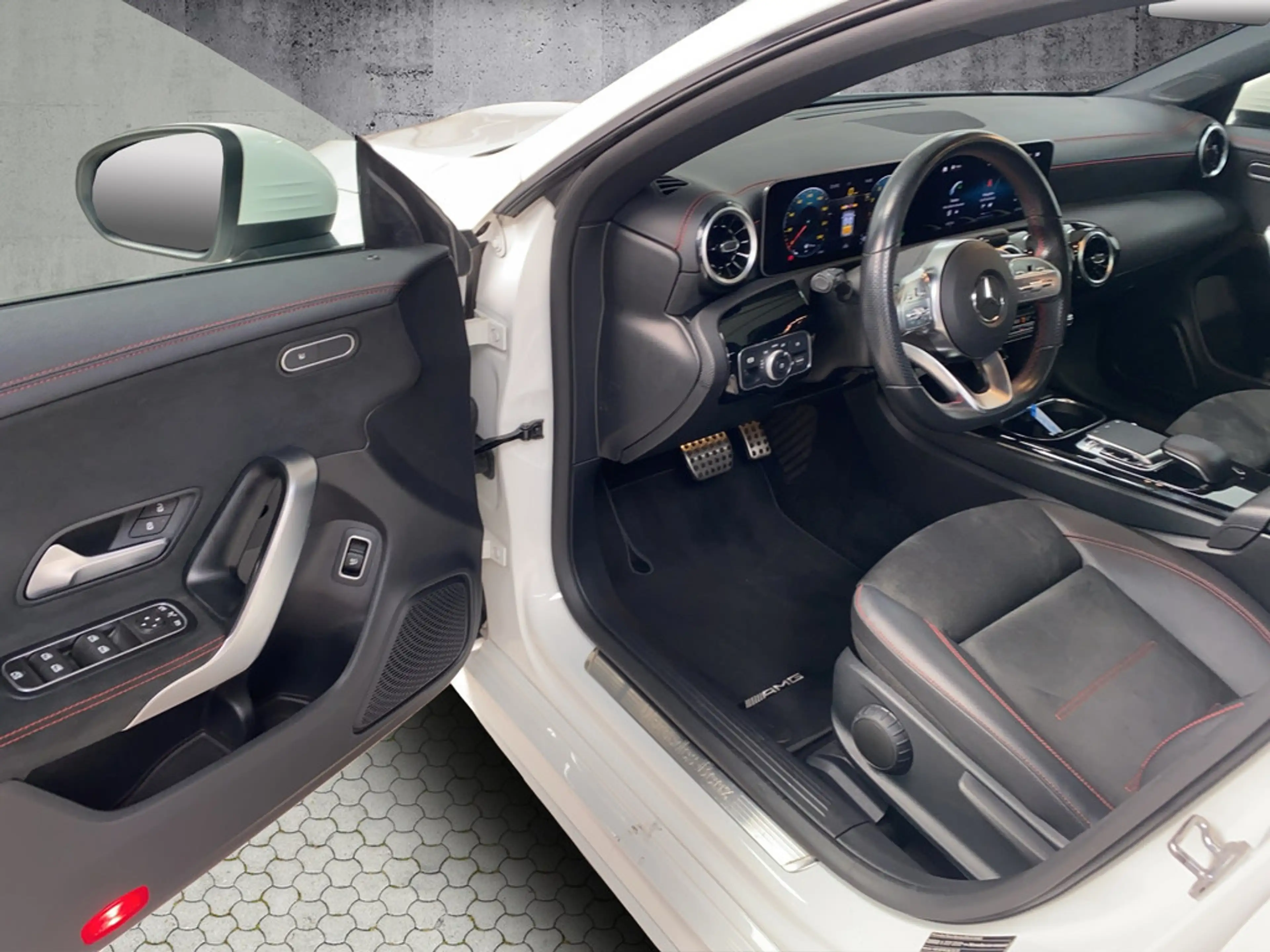 Mercedes-Benz CL A Shooting Brake 250 AMG Line Panodach+360°Kamera+DAB+ — photo 14